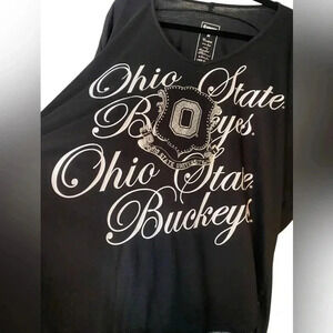 Black Ohio Buckeyes Ohio State shirt. Campus Couture XL